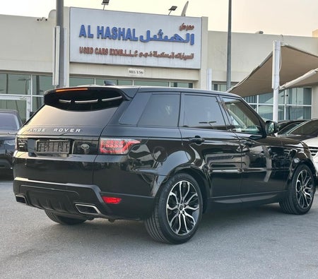 Black Land Rover Range Rover Sport SE 2018