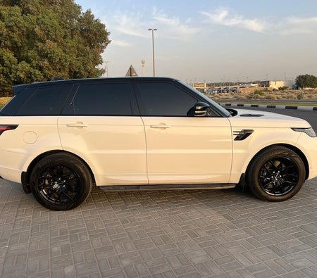 White Land Rover Range Rover Sport HSE 2019