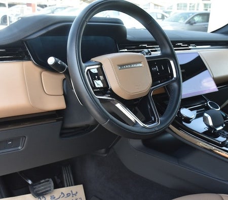 Land Rover Range Rover Sport SE 2023, photo 3 of 4
