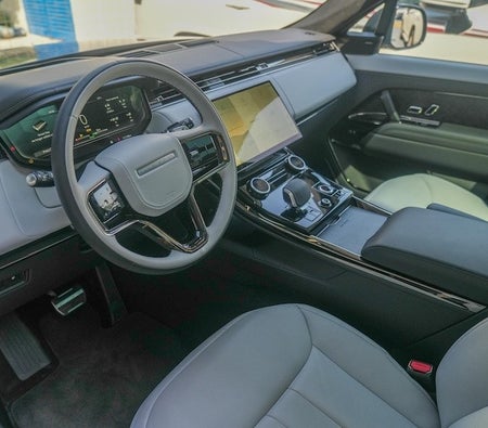 Land Rover Range Rover Evoque First Edition 2024, photo 3 of 4