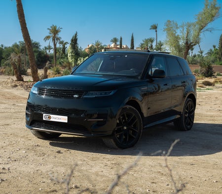 Black Land Rover Range Rover Sport 2024