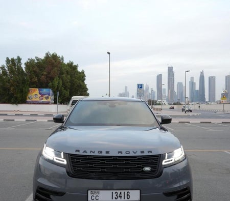 Land Rover Range Rover Velar R Dynamic 2025