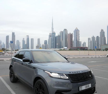Land Rover Range Rover Velar R Dynamic 2025