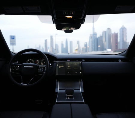 Land Rover Range Rover Velar R Dynamic 2025