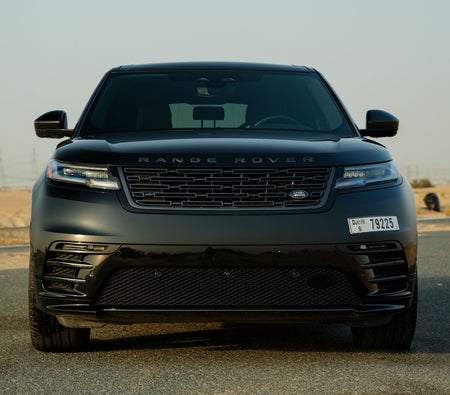 Black Land Rover Range Rover Velar R Dynamic 2026