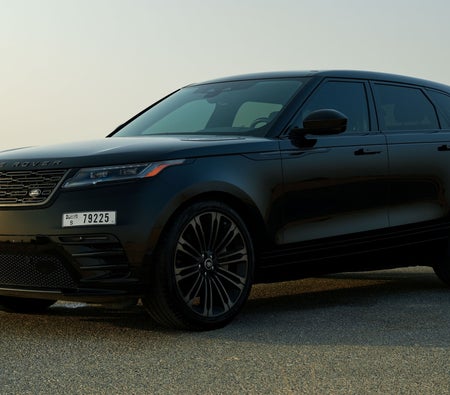 Black Land Rover Range Rover Velar R Dynamic 2026