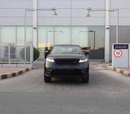 Land Rover Range Rover Velar R-Dynamic 2018, photo 2 of 4
