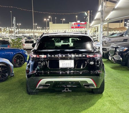 黑色的 路虎 Range Rover Velar Dynamic SE 2018