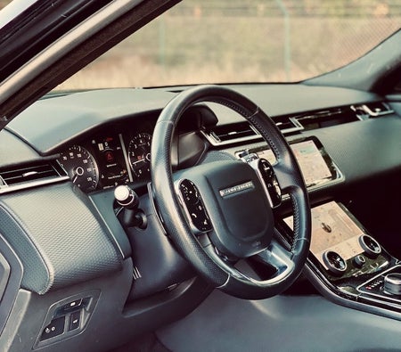 Land Rover Range Rover Velar S 2020, photo 3 of 4