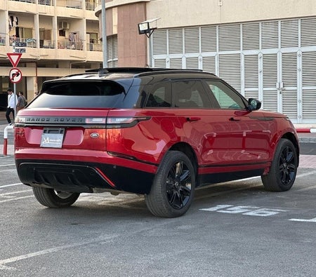 红色的 路虎 路虎揽胜 Velar R-Dynamic 2023