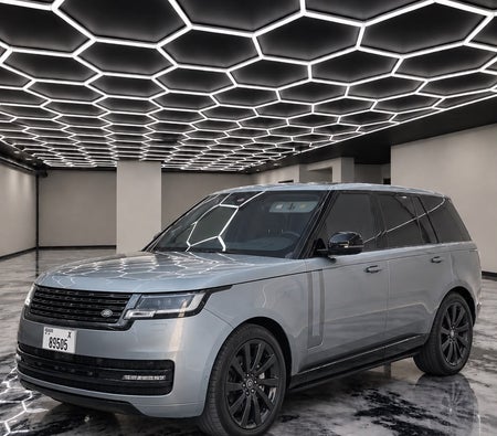 Land Rover Range Rover Vogue LWB 2023, photo 4 of 4