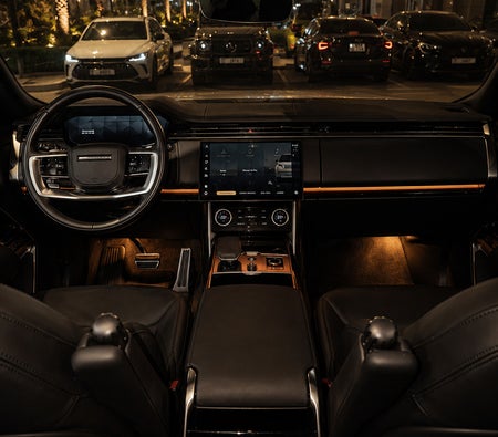 Land Rover Range Rover Vogue P400 V6 2023, photo 2 of 4