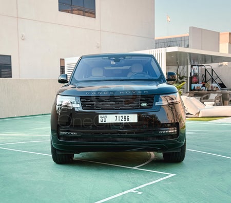 White Land Rover Range Rover Vogue 2023 White Land Rover Range Rover Vogue 2023