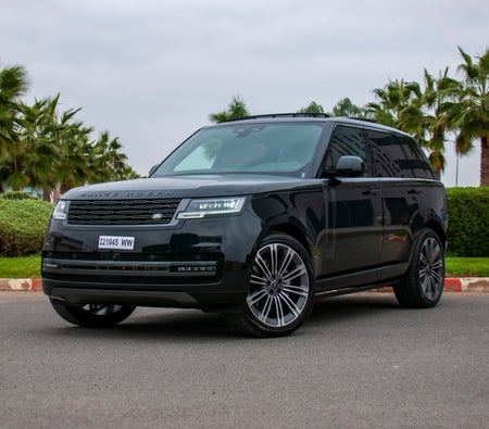 Black Land Rover Range Rover Vogue 2024