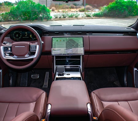 Noir Land Rover Range Rover Vogue 2024