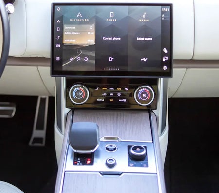 Gold Land Rover Range Rover Autobiography 2022