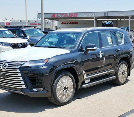 Lexus LX 700h Signature 2026, photo 3 of 4