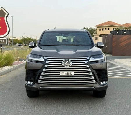 Lexus LX600 Signature 2022, photo 2 of 4