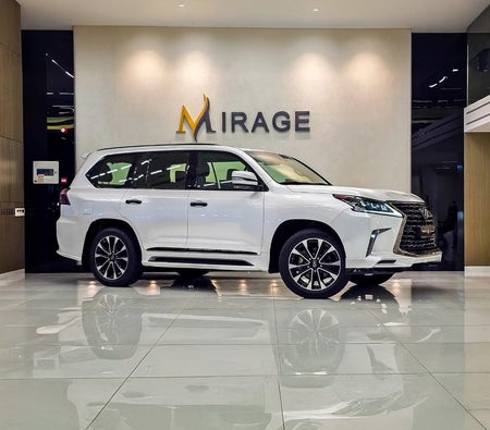 Lexus LX570 Signature Black Edition 2021, photo 2 of 4