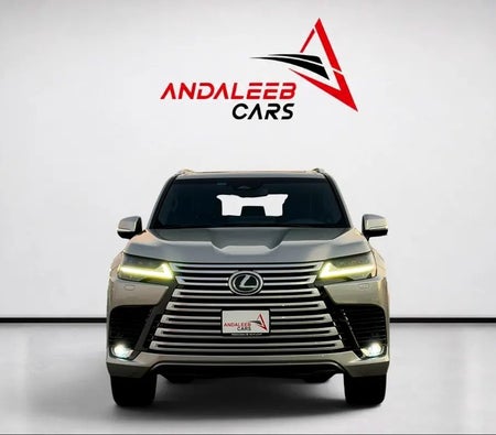 Lexus LX600 Signature 2025, photo 2 of 4