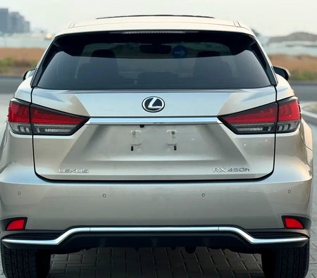 Altın Lexus RX450h 2020