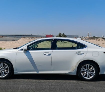 Lexus ES350 2015, photo 4 of 4