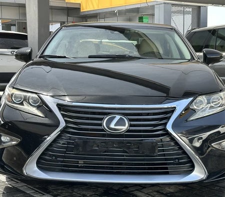 Lexus ES350  2017, photo 2 of 4