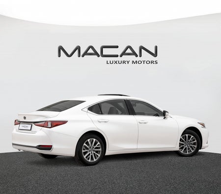Lexus ES 300h 2023, photo 4 of 4