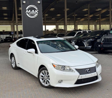 Lexus ES 300h 2013, photo 2 of 4