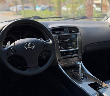 Lexus IS 250 2010, photo 3 of 4