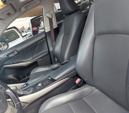 Lexus IS-Series Sport 2016, photo 4 of 4
