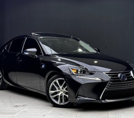 Lexus IS 300  2019, photo 3 of 4