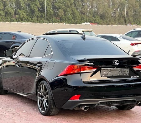 Black Lexus IS-Series F Sport 2020