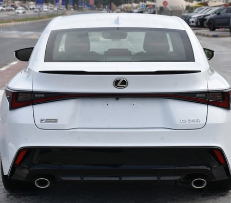Lexus IS-Series F Sport Platinum 2023, photo 4 of 4