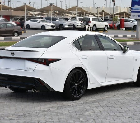 White Lexus IS-Series F Sport Platinum 2023