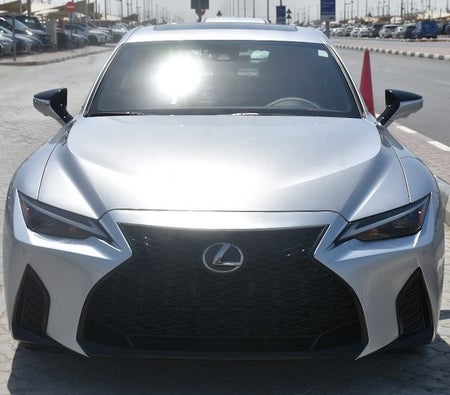 Lexus IS-Series F Sport Platinum 2023, photo 2 of 4
