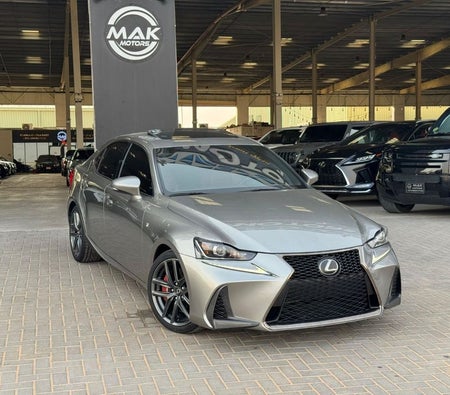 Lexus IS350  2018, photo 2 of 4