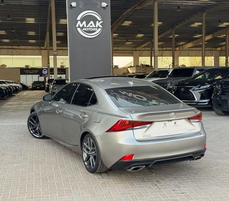 Lexus IS350  2018, photo 3 of 4