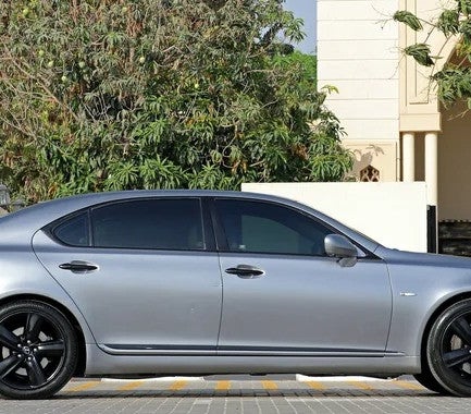 Gray Lexus LS 460L 2008