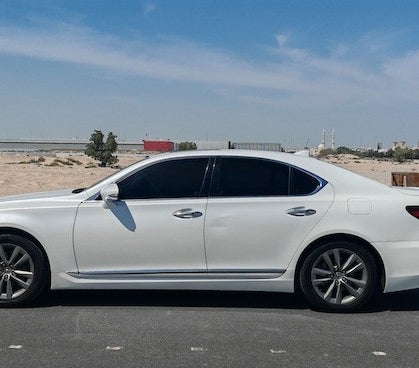 Lexus LS 460 2015, photo 4 of 4