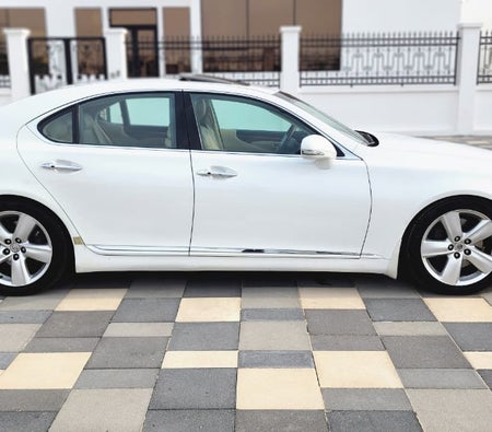 Lexus LS460 2009, photo 3 of 4