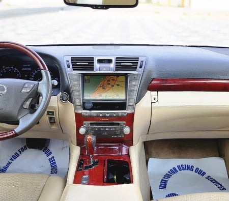 Lexus LS460 2009, photo 4 of 4