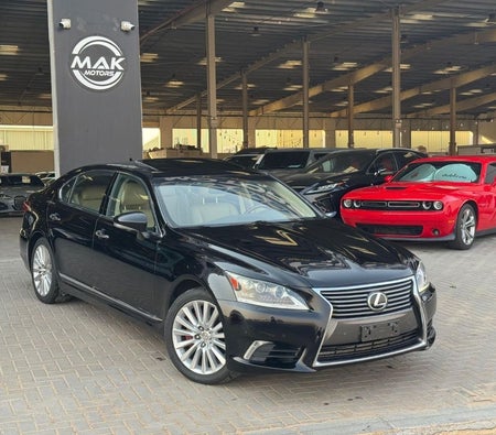 Lexus LS460  2013, photo 2 of 4