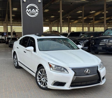 Lexus LS460  2013, photo 2 of 4