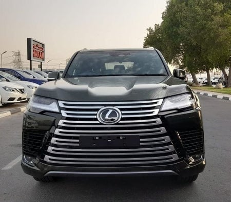 Lexus LX 500 2025, photo 3 of 4