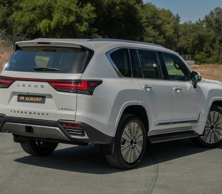 White Lexus LX 500d Turbo Sport 2024