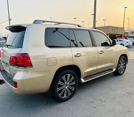 Lexus LX570 2010, photo 4 of 4