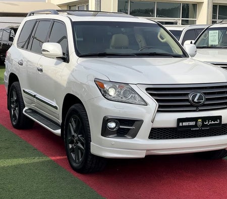 Lexus LX570 Platinum 2014, photo 3 of 4