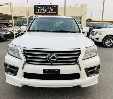 Lexus LX570 2015, photo 2 of 4