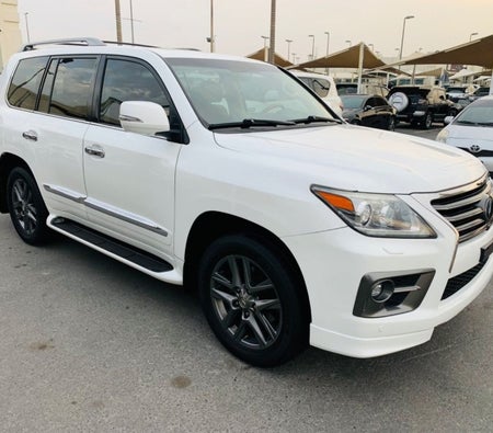 Lexus LX570 2015, photo 3 of 4
